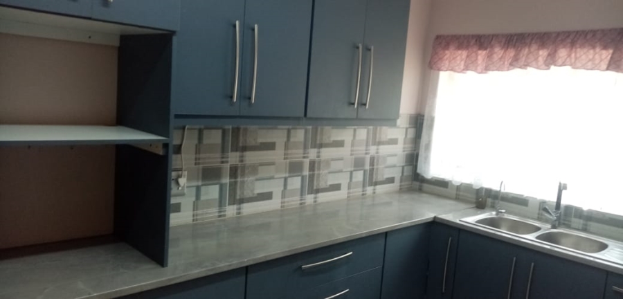 3 Bedroom Property for Sale in Songloed North West